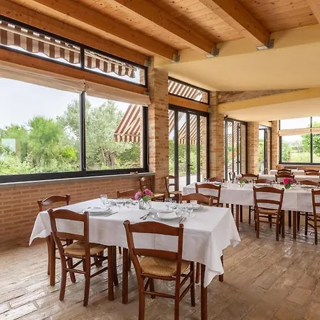 Stunning In Tolentino