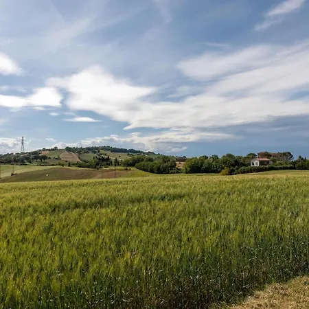 Casa vacanze Stunning In Tolentino