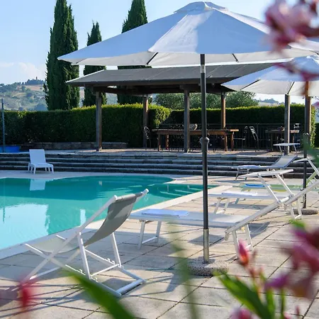 Stunning In Tolentino