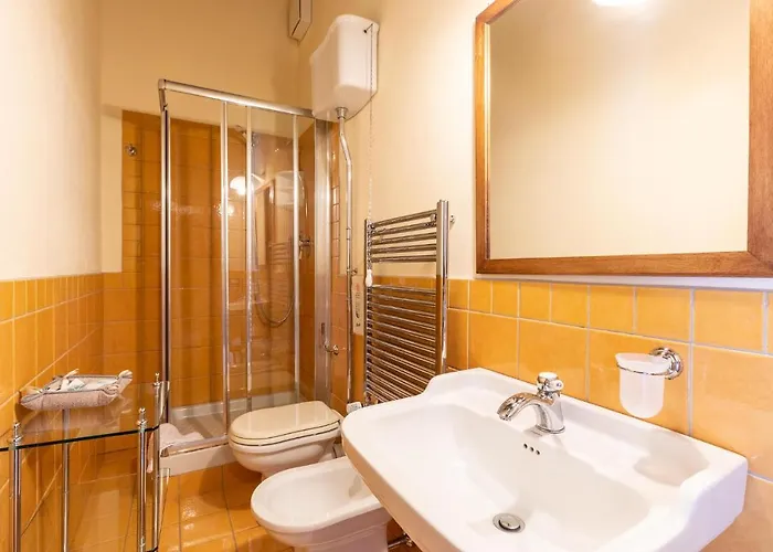 Stunning In * Tolentino