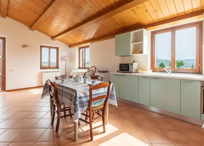 Stunning In Tolentino