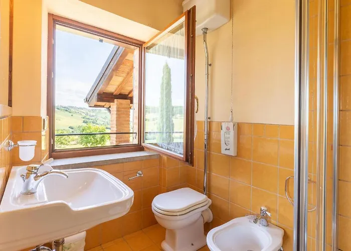 Stunning In Tolentino